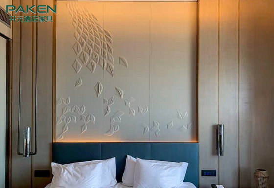 लक्ज़री होटल इंटीरियर बेडरूम फिक्स्ड फर्नीचर लकड़ी की दीवार पैनल